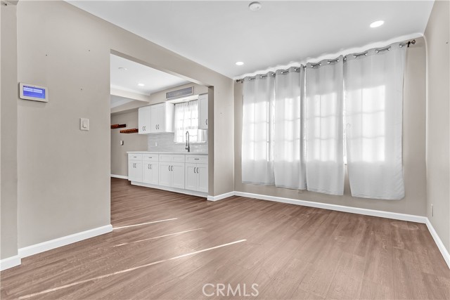 Lynwood, California, 90262, United States, 3 Bedrooms Bedrooms, ,2 BathroomsBathrooms,Residential,For Sale,2010364