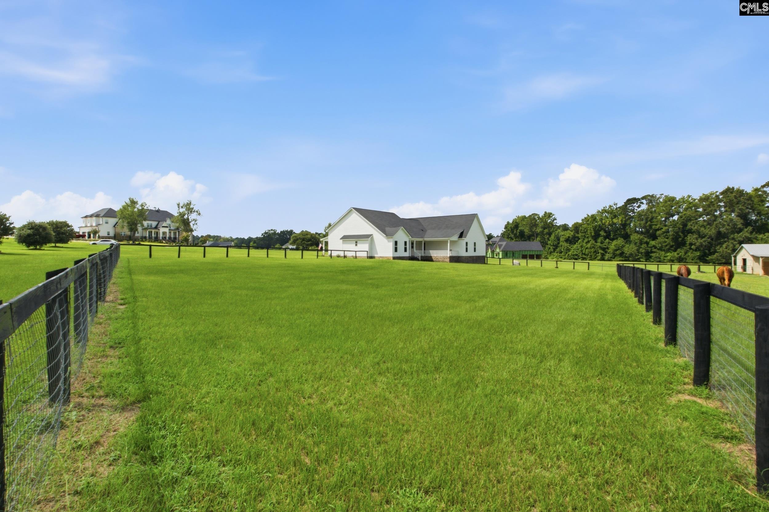  143 Ascot Drive - 物件實景