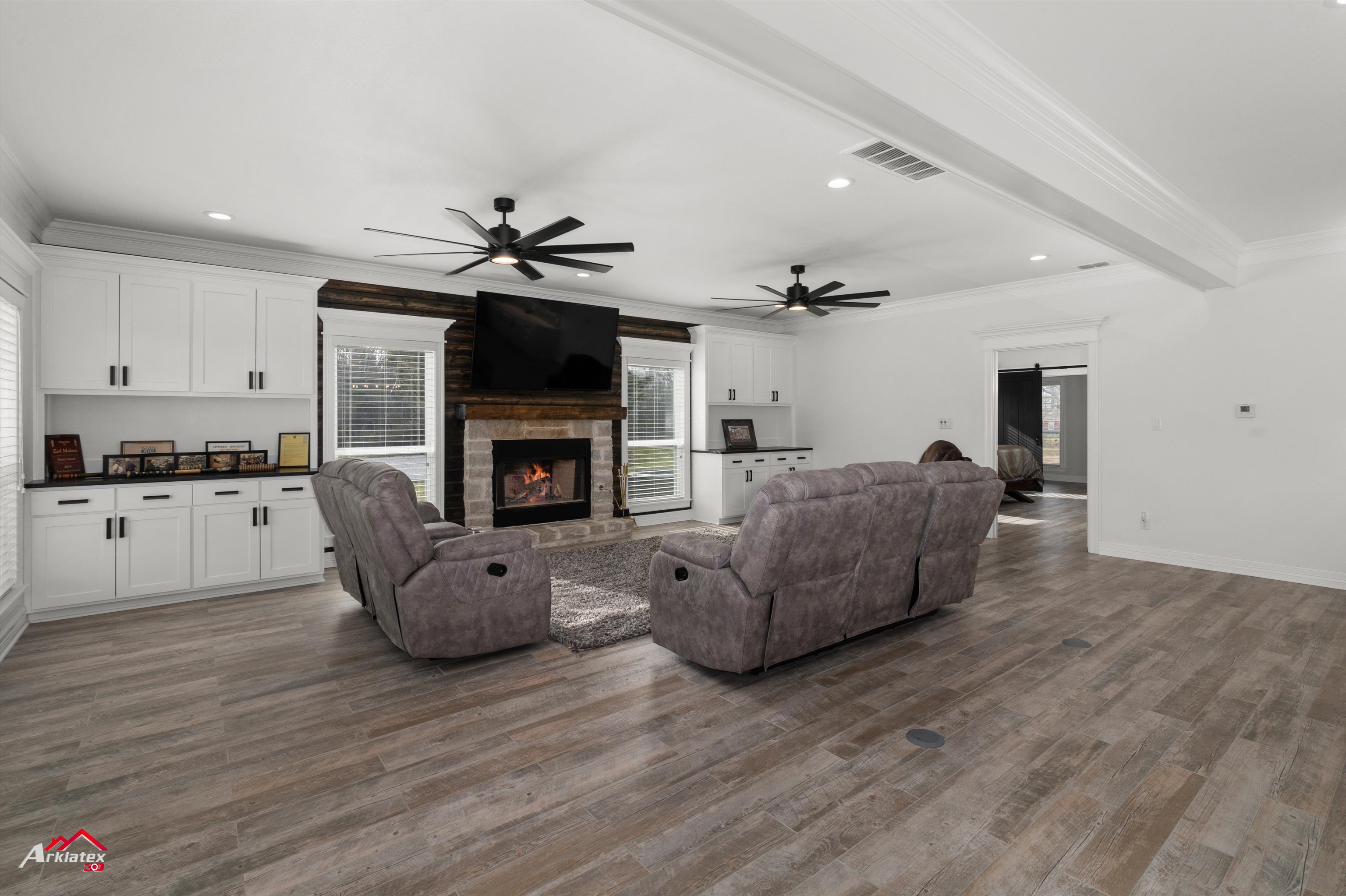Carthage, Texas, 75633, United States, 4 Bedrooms Bedrooms, ,4 BathroomsBathrooms,Residential,For Sale,1731674