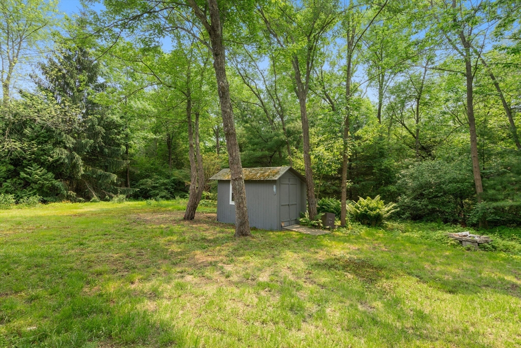 Needham, Massachusetts, 02492, United States, 3 Bedrooms Bedrooms, ,2 BathroomsBathrooms,Residential,For Sale,1847293