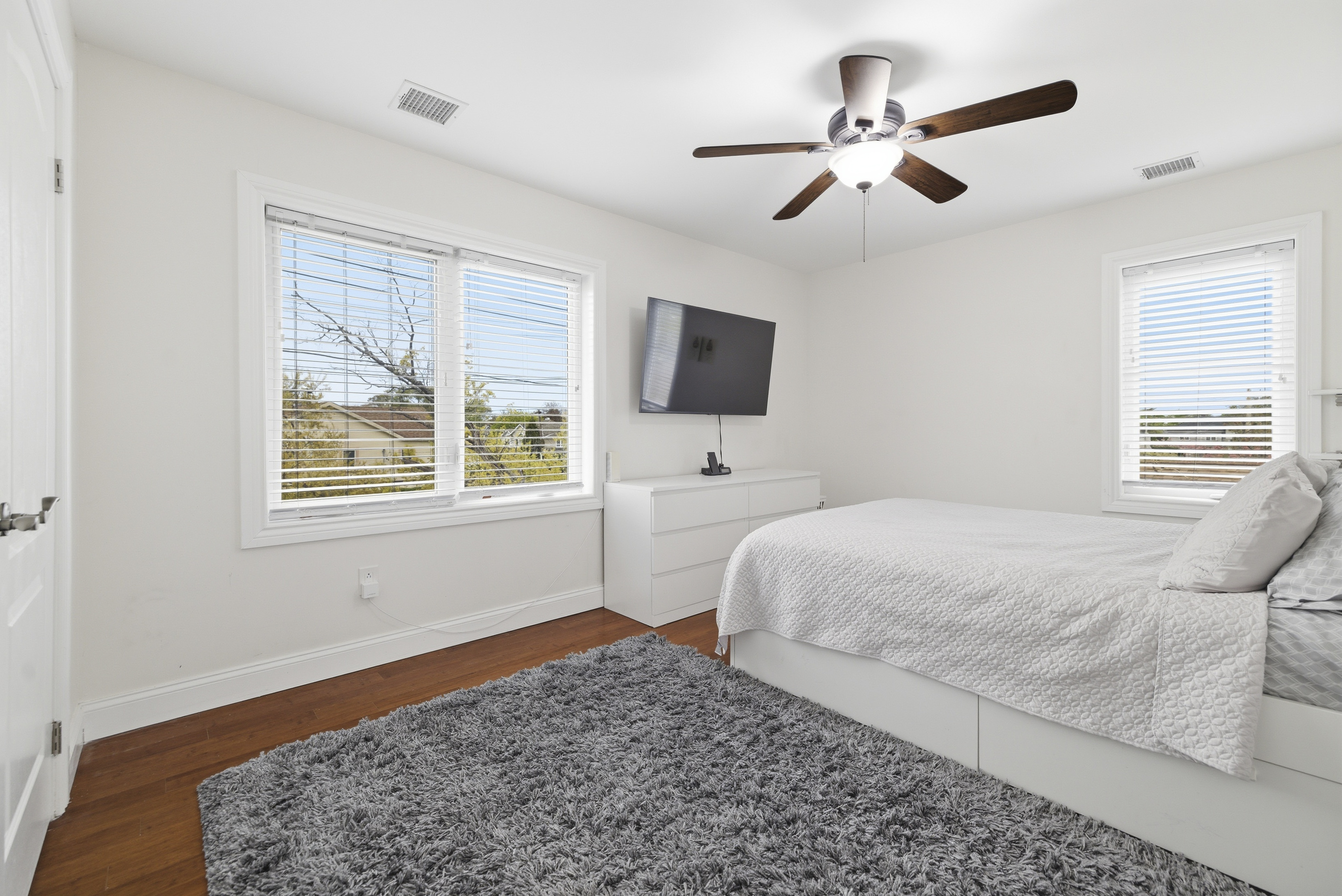  615 Pearl Street, Oceanside, NY, 11572 - 物件實景