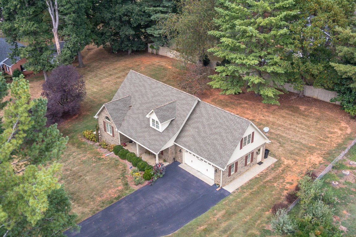 Bedford, Virginia, 24523, United States, 3 Bedrooms Bedrooms, ,3 BathroomsBathrooms,Residential,For Sale,1990224