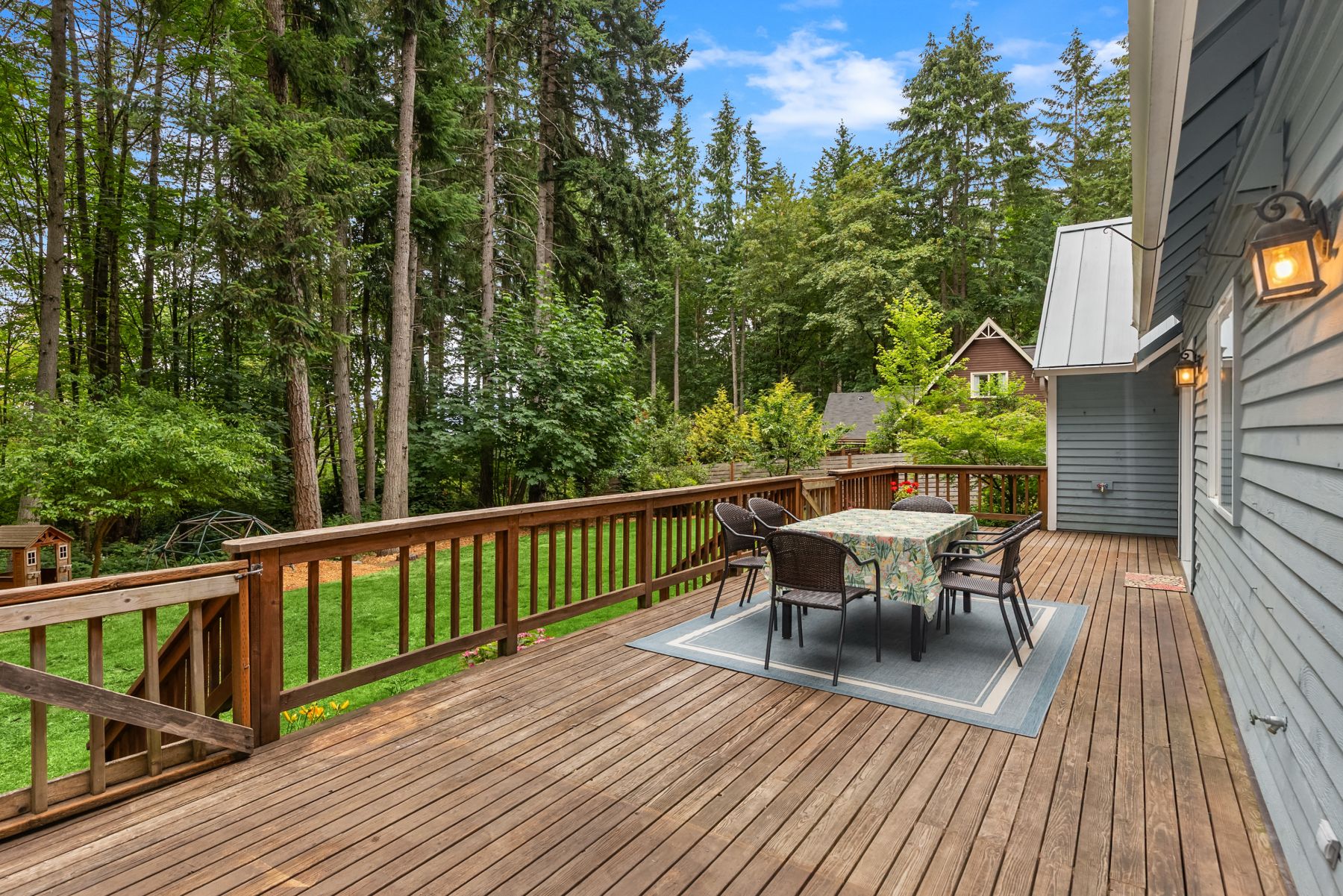  5249 Rose Ave NE, Bainbridge Island, WA 98110 - 物件實景