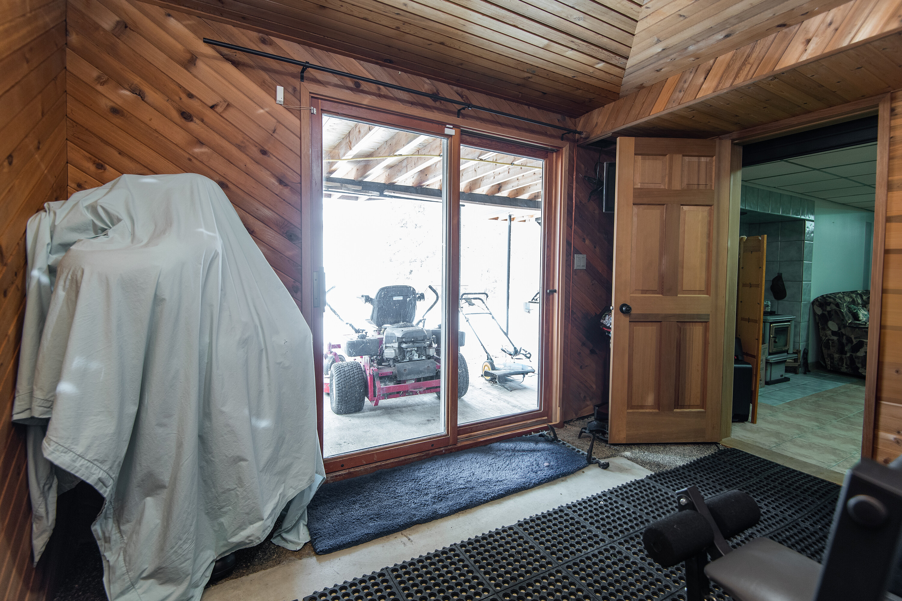  Rural Lacombe County, North - 物件實景