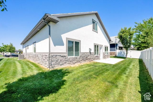 Syracuse, Utah, 84075, United States, 4 Bedrooms Bedrooms, ,3 BathroomsBathrooms,Residential,For Sale,1928741