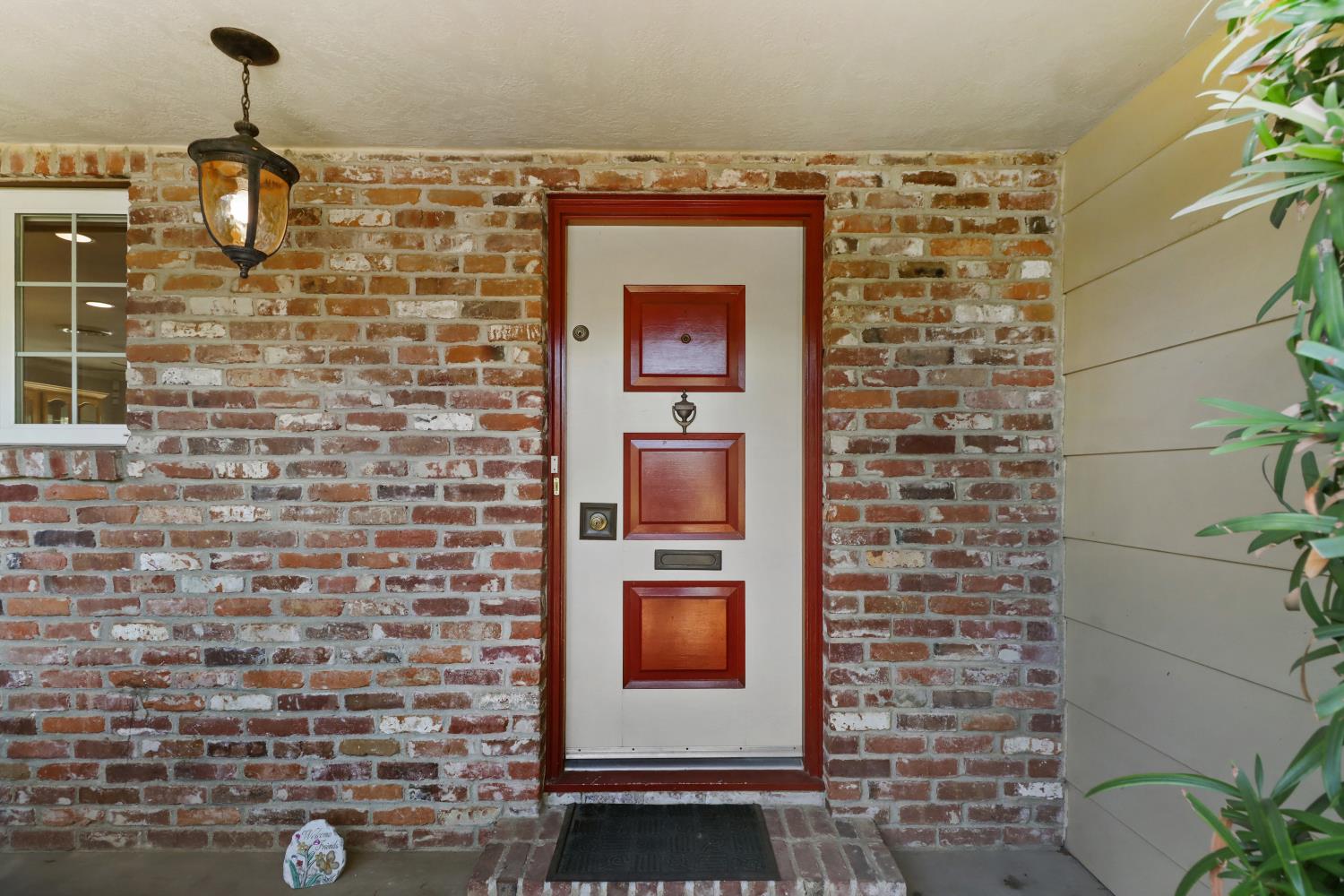 Sacramento, California, 95821, United States, 3 Bedrooms Bedrooms, ,2 BathroomsBathrooms,Residential,For Sale,1941774