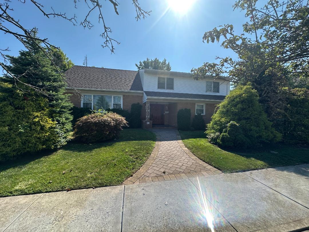 Staten Island, New York, 10314, United States, 4 Bedrooms Bedrooms, ,2 BathroomsBathrooms,Residential,For Sale,1914334