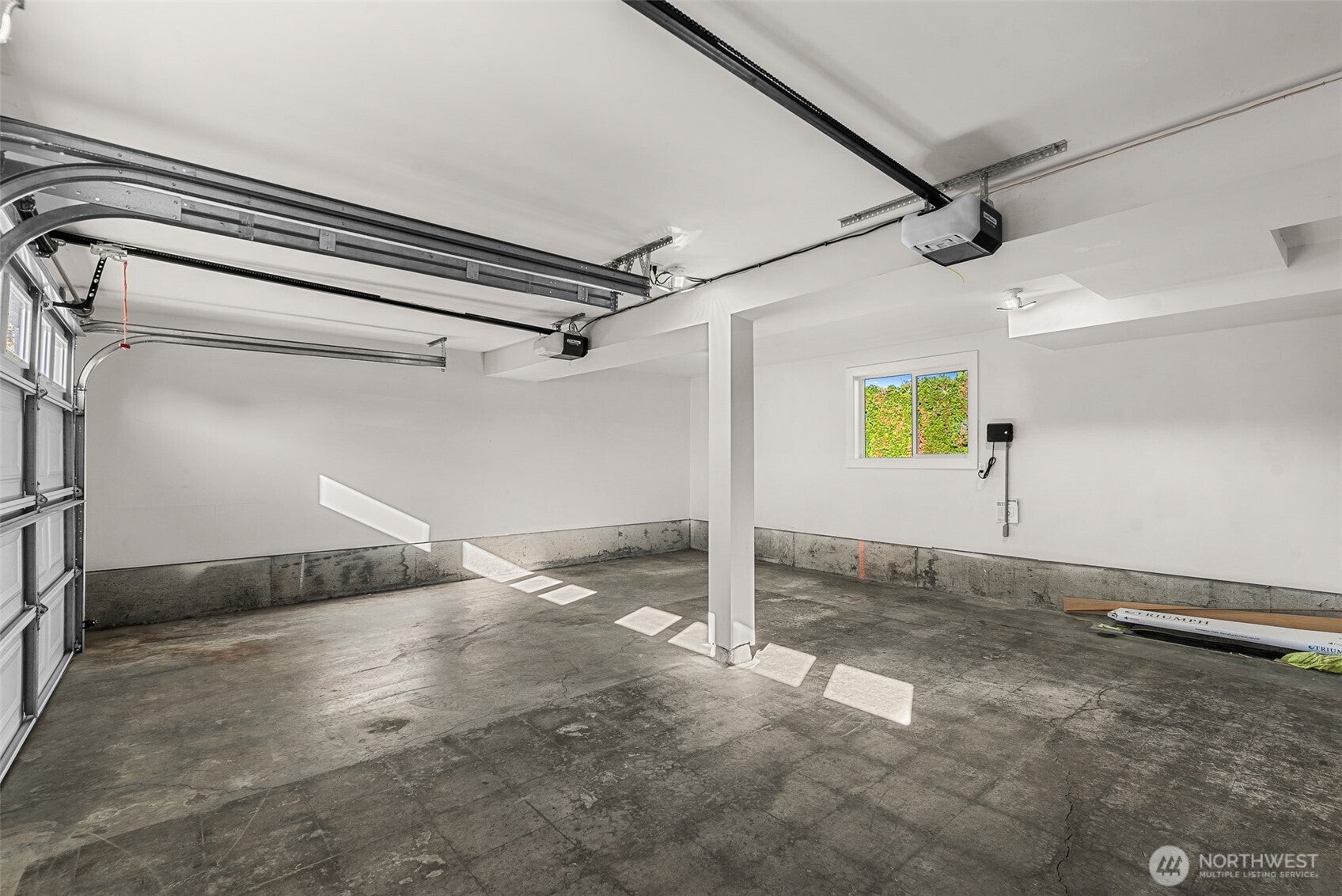 East Wenatchee, Washington, 98802, United States, 3 Bedrooms Bedrooms, ,1 BathroomBathrooms,Residential,For Sale,1984794