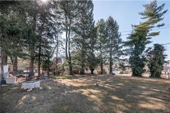 Lower Macungie Twp, Pennsylvania, 18103, United States, 4 Bedrooms Bedrooms, ,4 BathroomsBathrooms,Residential,For Sale,1739037