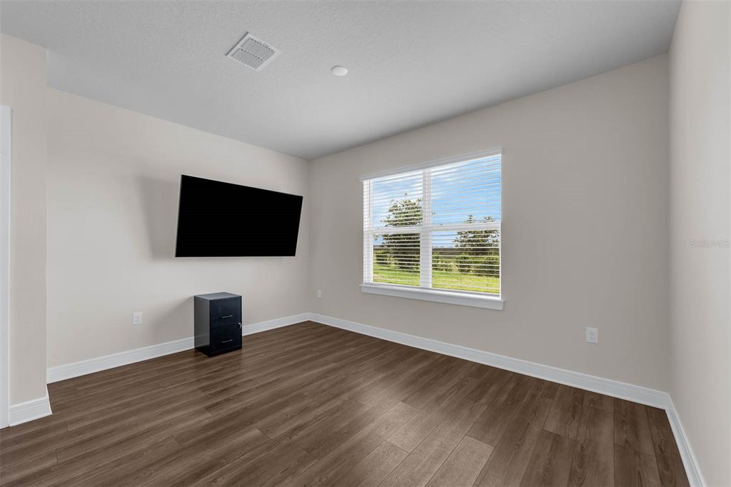 Clermont, Florida, 34714, United States, 5 Bedrooms Bedrooms, ,3 BathroomsBathrooms,Residential,For Sale,1875978