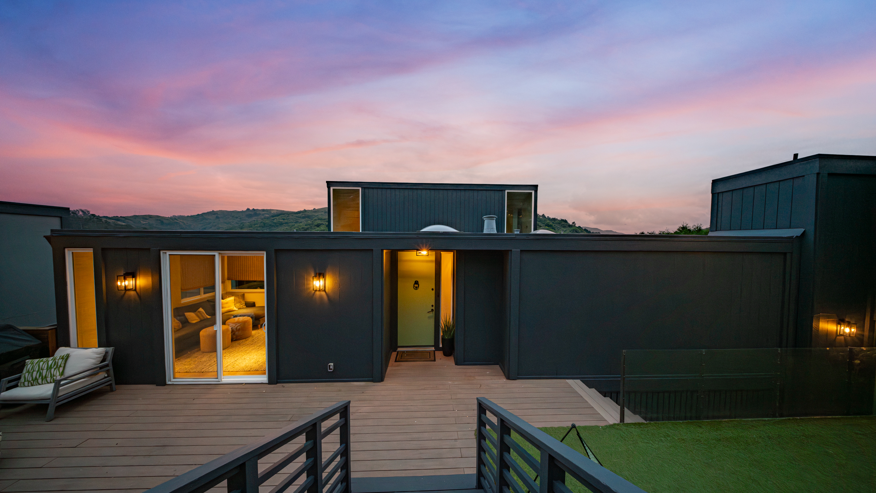  Contempary Hillside Living - 物件實景