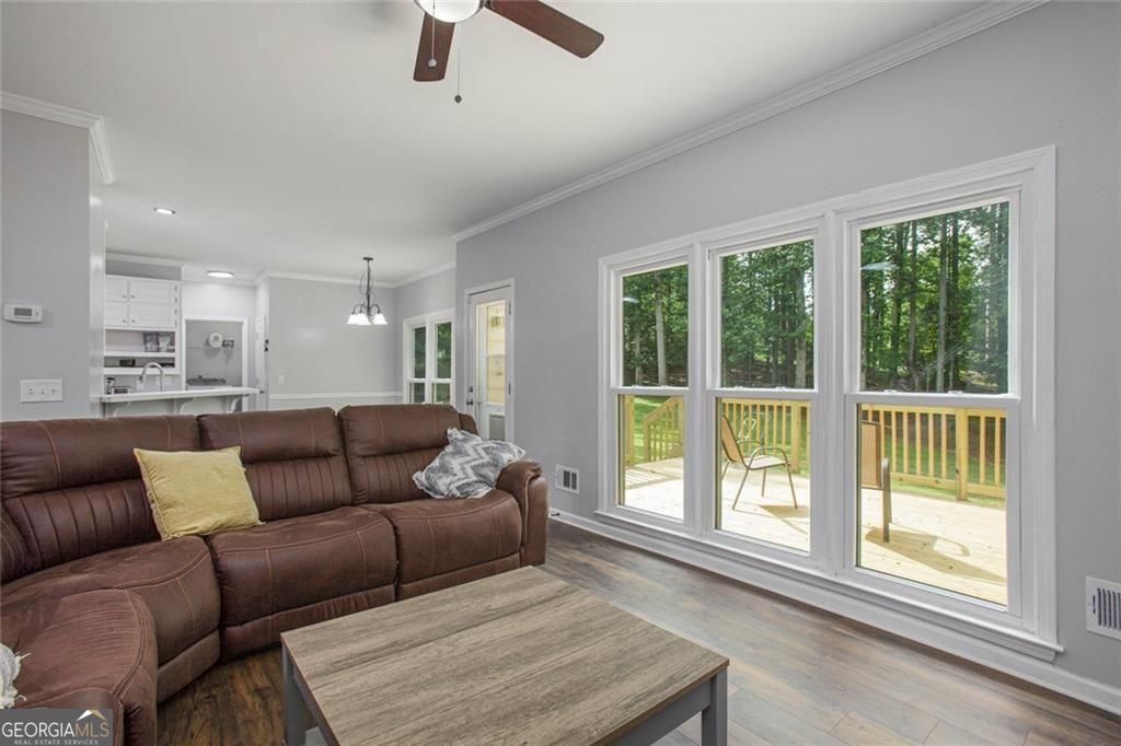 Buford, Georgia, 30518, United States, 5 Bedrooms Bedrooms, ,4 BathroomsBathrooms,Residential,For Sale,1959901