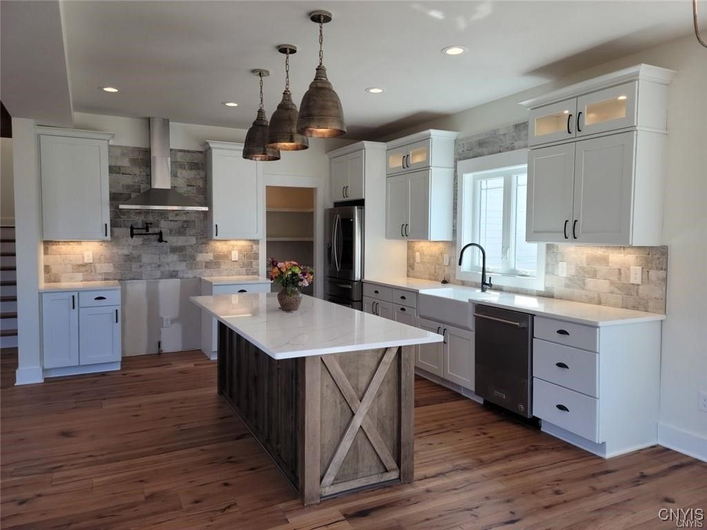 Baldwinsville, New York, 13027, United States, 3 Bedrooms Bedrooms, ,2 BathroomsBathrooms,Residential,For Sale,1786052