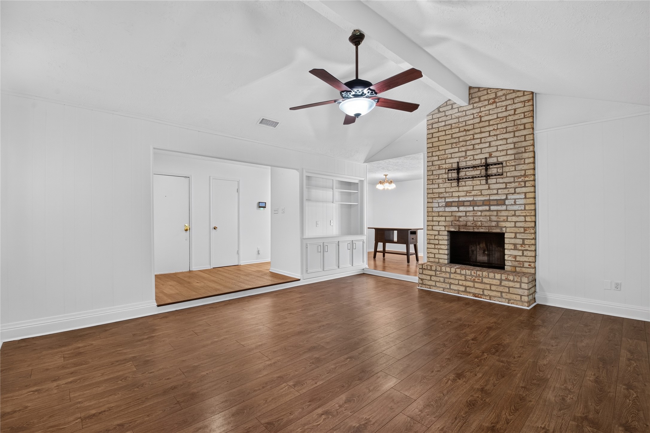  25223 Lynbriar Lane - 物件實景