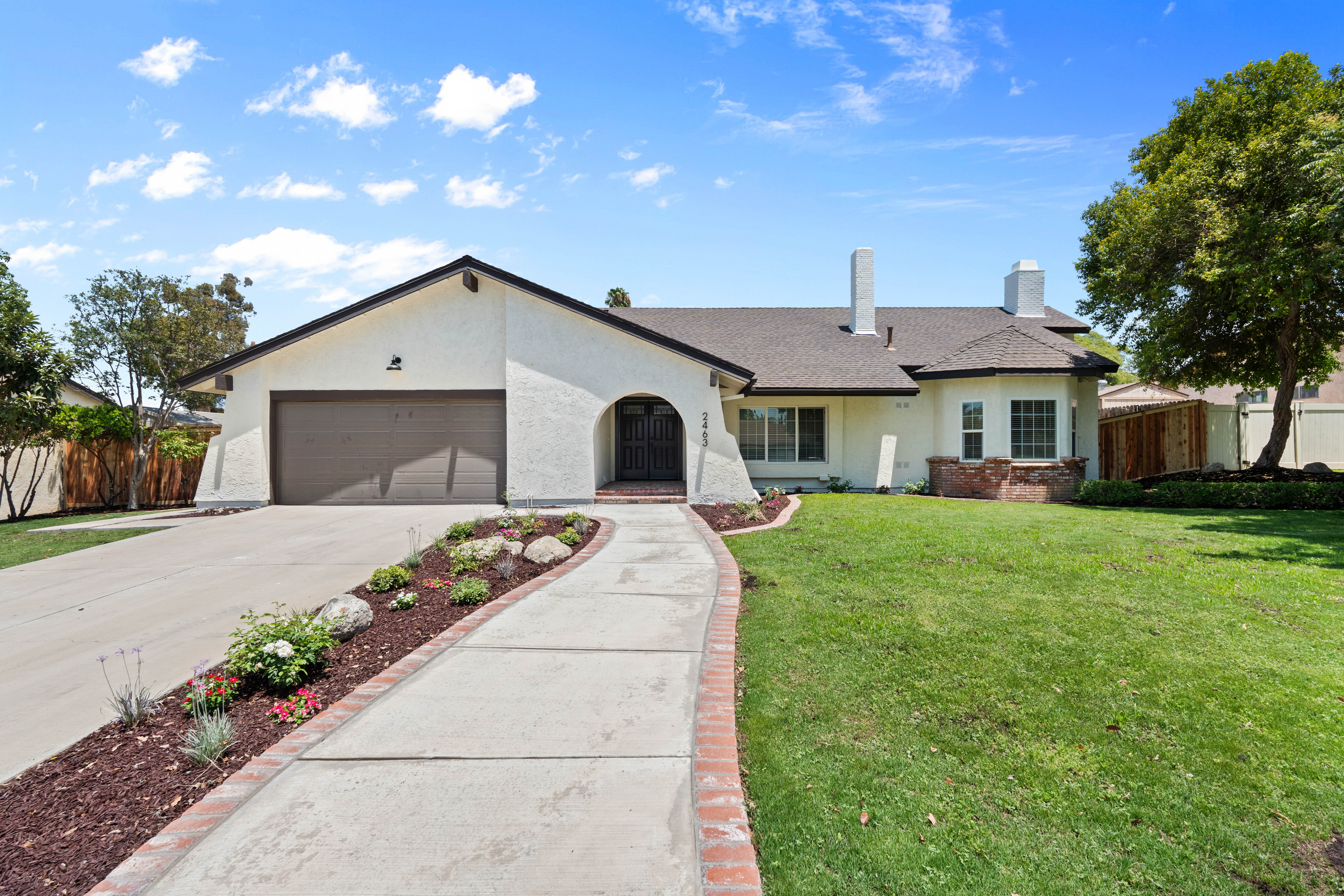  2463 Falling Oak Drive, Riverside, CA 92506 - 物件實景