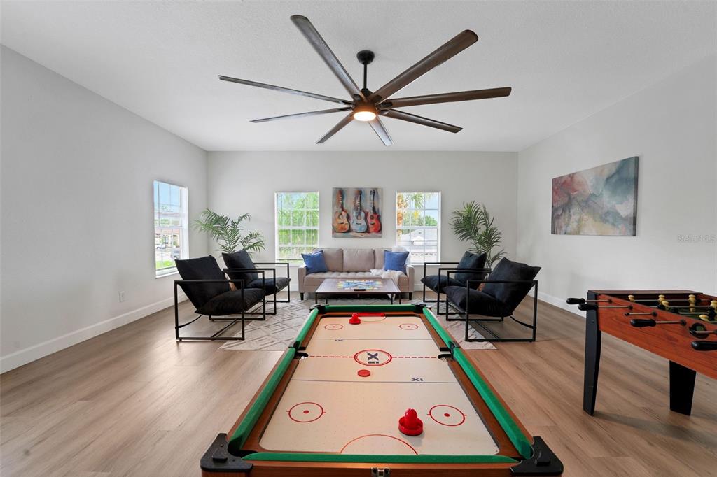 Oviedo, Florida, 32765, United States, 5 Bedrooms Bedrooms, ,3 BathroomsBathrooms,Residential,For Sale,1932444