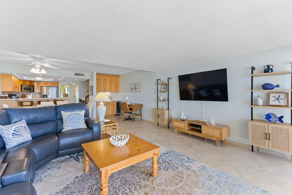 1133 W Ocean Drive, 7, KEY COLONY, Florida, 33051, United States, 3 Bedrooms Bedrooms, ,3 BathroomsBathrooms,Residential,For Sale,1133 W Ocean Drive, 7,1655826