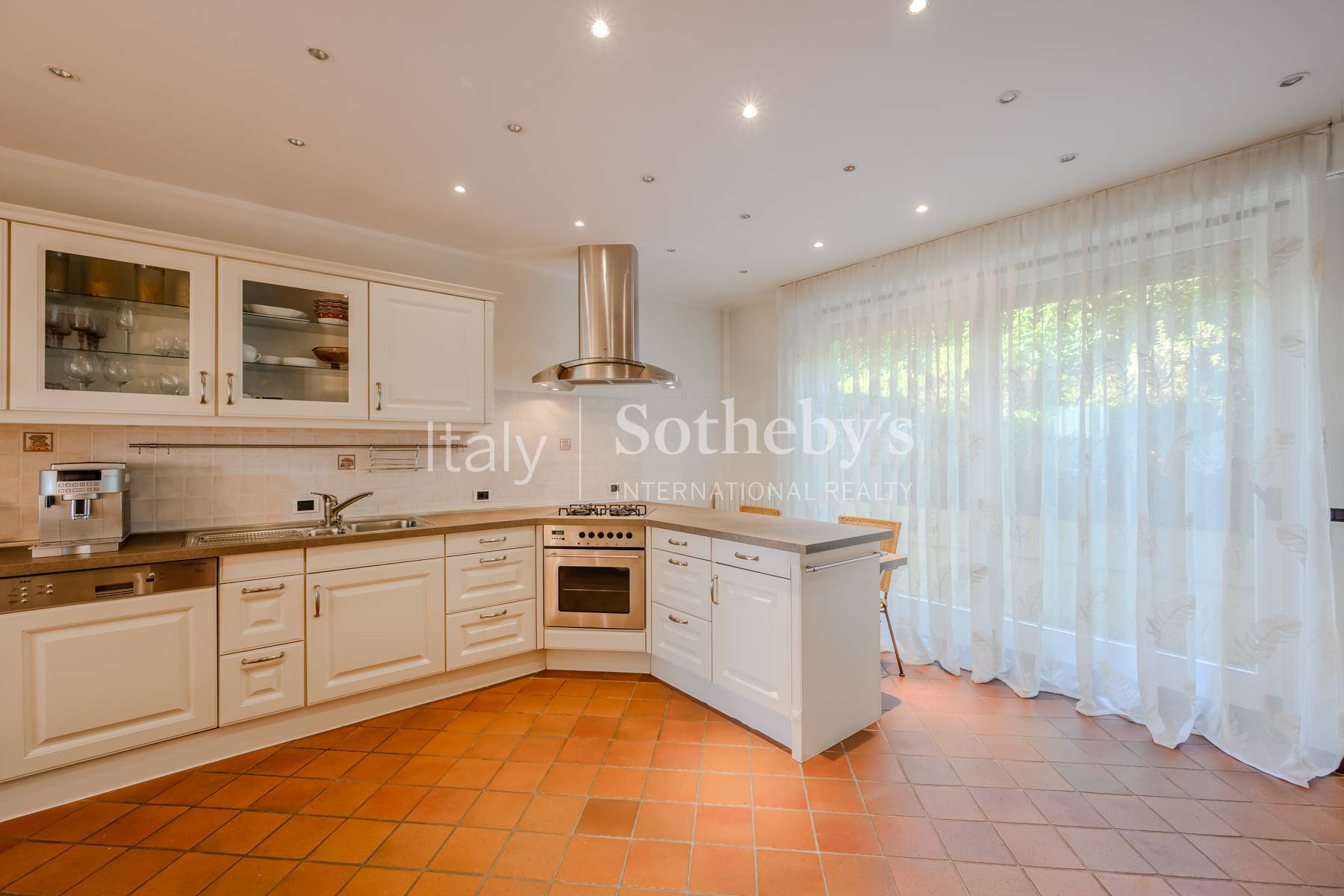  Villa with views of Lake Maggiore, swimming pool and spa area - 物件實景