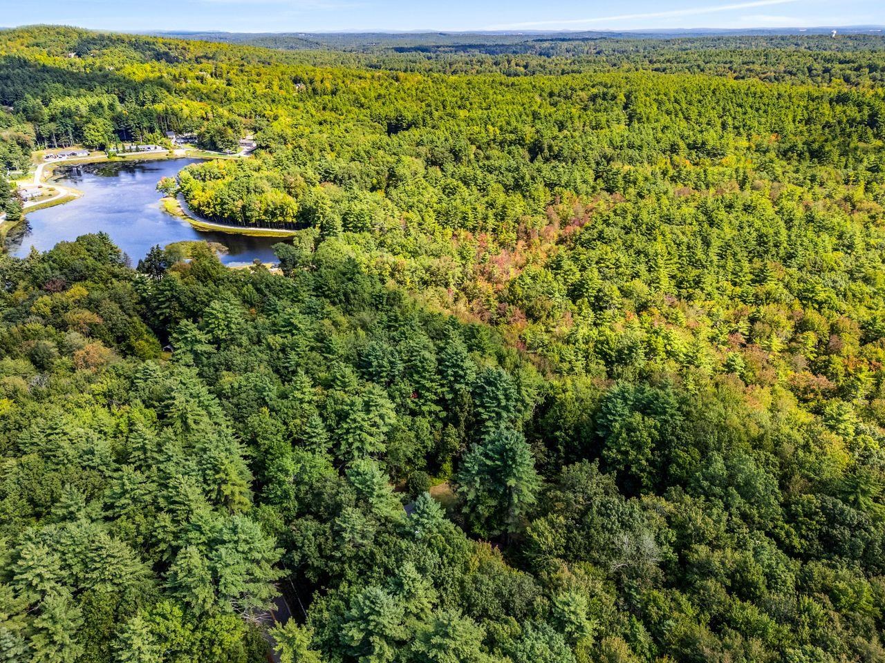 Amherst, New Hampshire, 03031, United States, 2 Bedrooms Bedrooms, ,1 BathroomBathrooms,Residential,For Sale,1996144