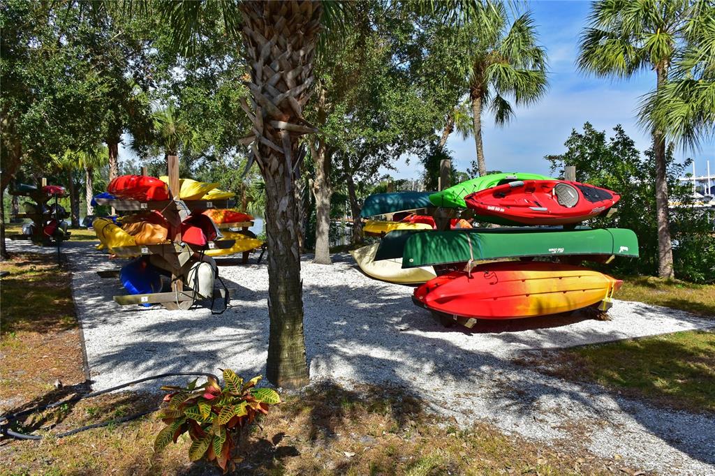 Bradenton, Florida, 34212, United States, 3 Bedrooms Bedrooms, ,2 BathroomsBathrooms,Residential,For Sale,1906883