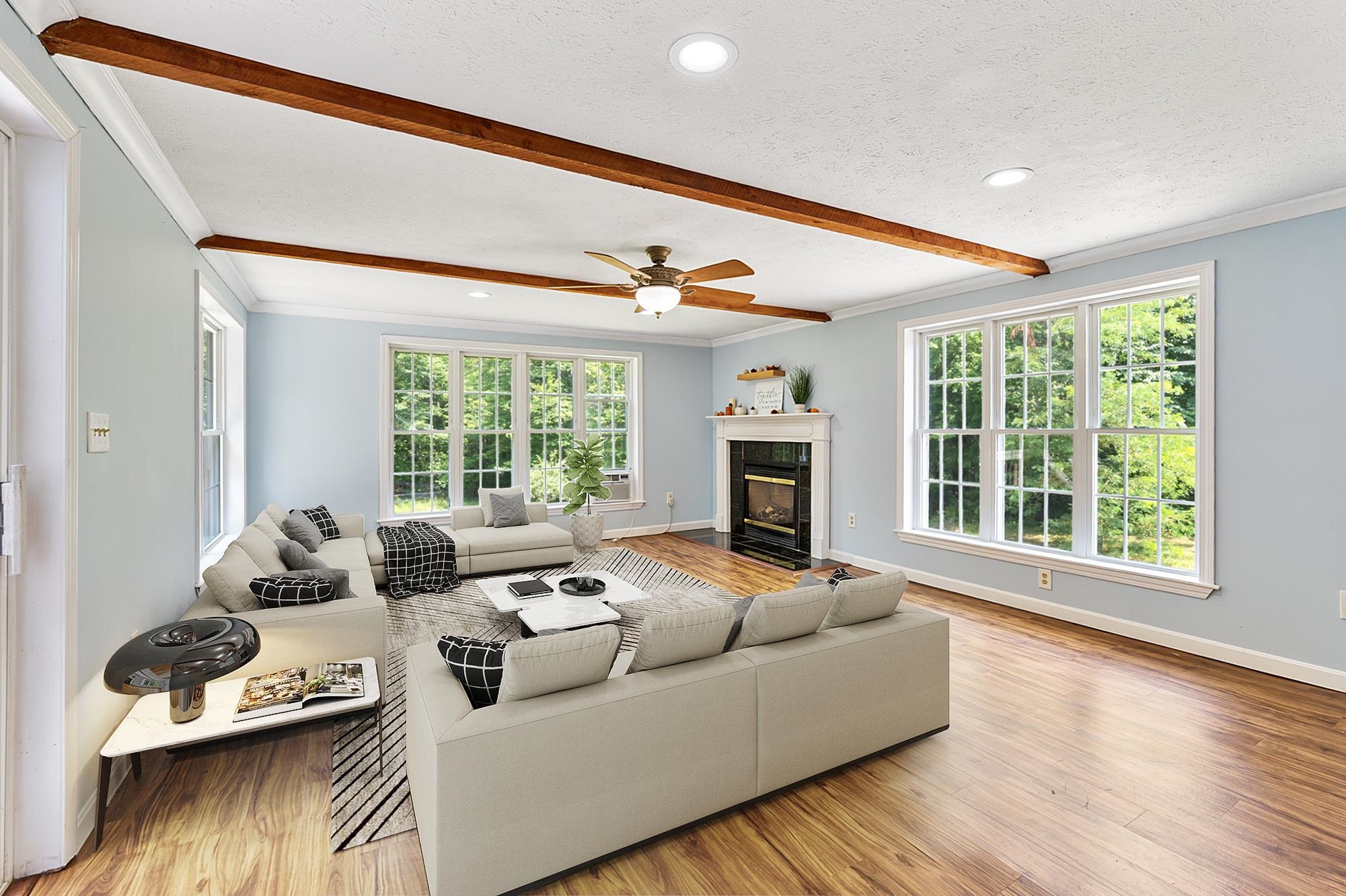 Hooksett, New Hampshire, 03106, United States, 3 Bedrooms Bedrooms, ,2 BathroomsBathrooms,Residential,For Sale,1941864