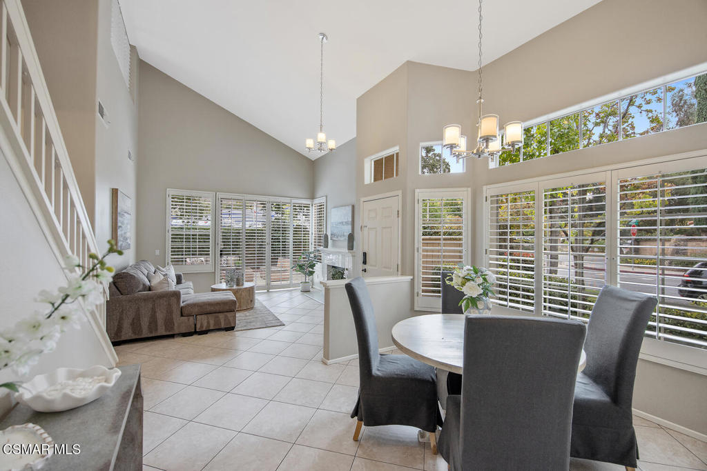 Oak Park, California, 91377, United States, 3 Bedrooms Bedrooms, ,3 BathroomsBathrooms,Residential,For Sale,1991035