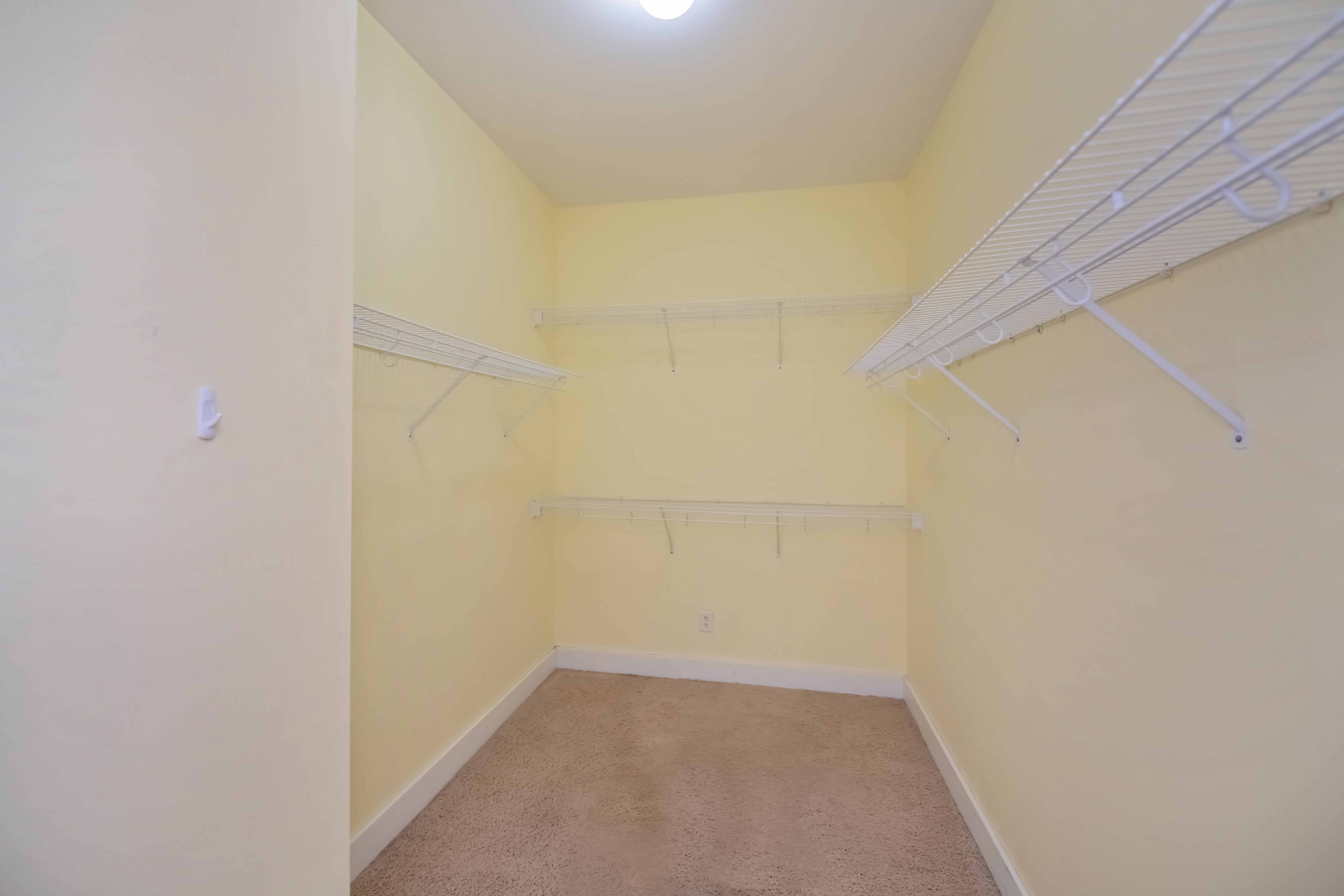 Labelle, Florida, 33935, United States, 4 Bedrooms Bedrooms, ,3 BathroomsBathrooms,Residential,For Sale,1910974