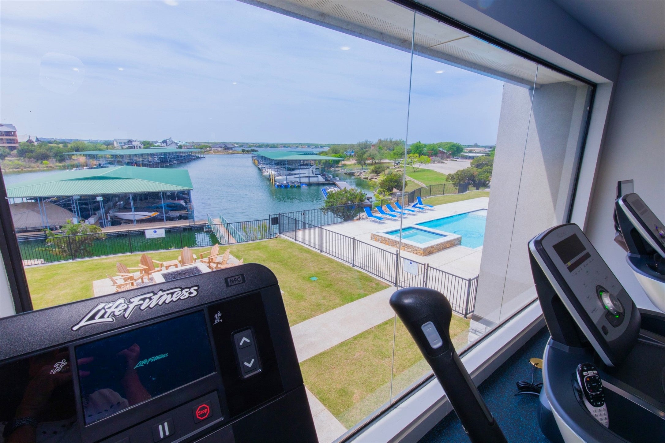 Possum Kingdom Lake, Texas, 76449, United States, 2 Bedrooms Bedrooms, ,2 BathroomsBathrooms,Residential,For Sale,1977321