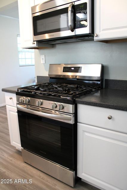 Phoenix, Arizona, 85013, United States, 3 Bedrooms Bedrooms, ,1 BathroomBathrooms,Residential,For Sale,1851751