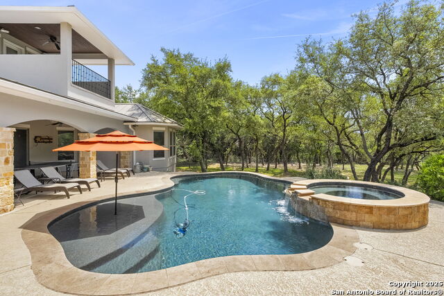 Boerne, Texas, 78015, United States, 5 Bedrooms Bedrooms, ,5 BathroomsBathrooms,Residential,For Sale,1784913