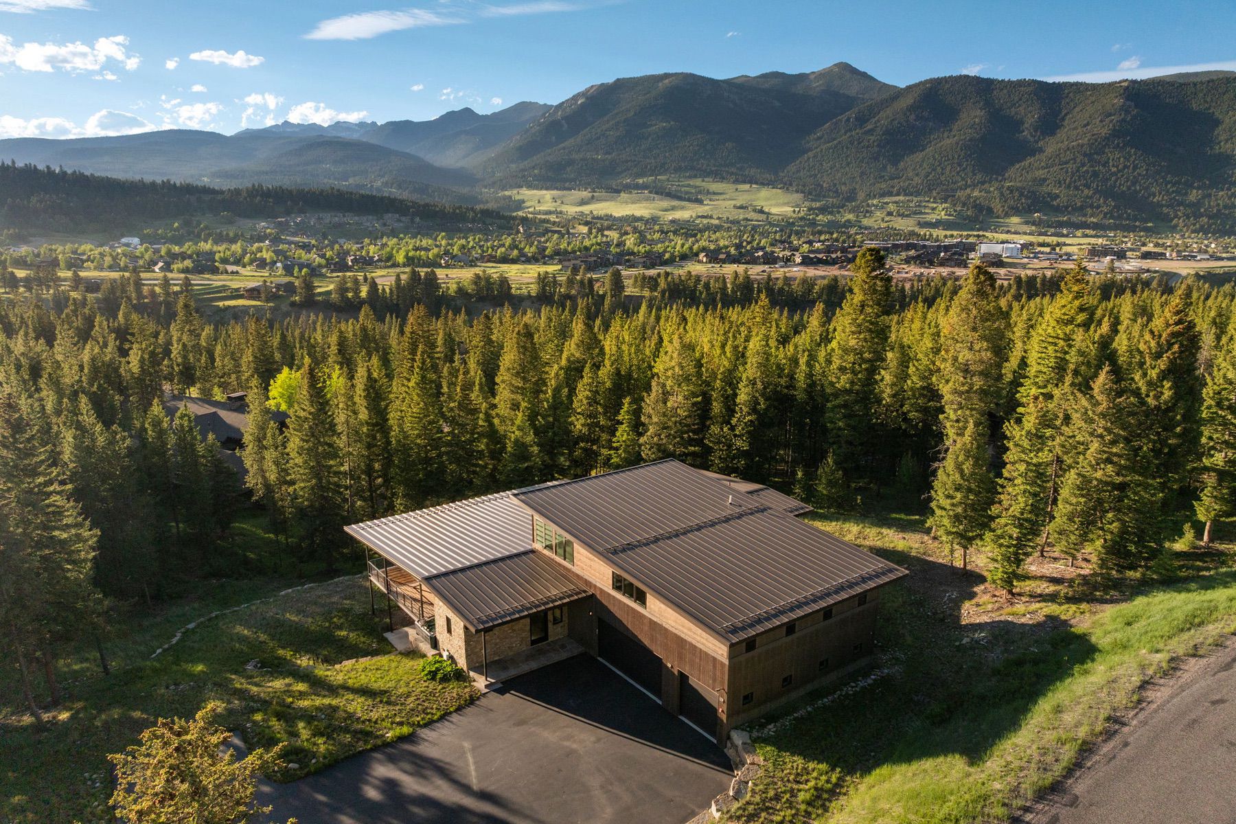  544 Grey Drake Rd - 物件實景