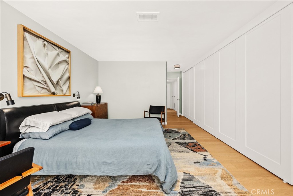 Pasadena, California, 91105, United States, 2 Bedrooms Bedrooms, ,1 BathroomBathrooms,Residential,For Sale,1941696