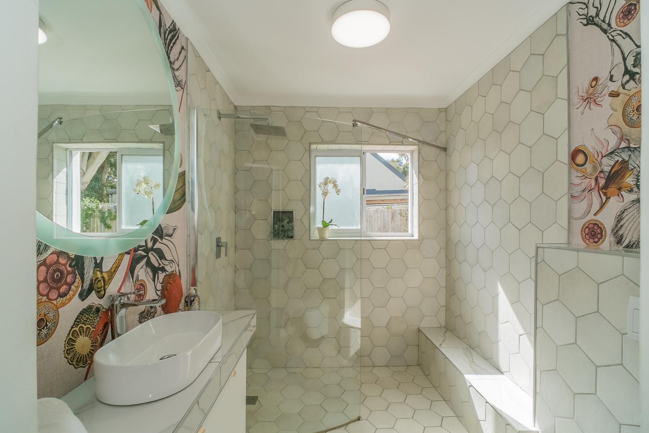  COASTAL LIVING IN THE HEART OF IMHOFF