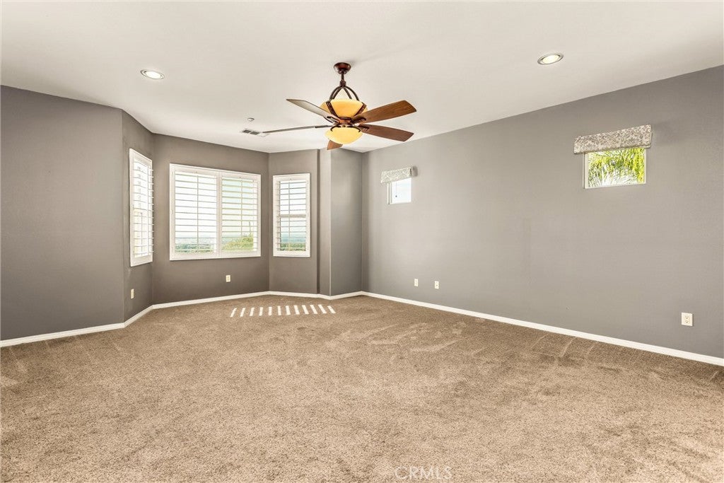 Highland, California, 92346, United States, 5 Bedrooms Bedrooms, ,5 BathroomsBathrooms,Residential,For Sale,1989215