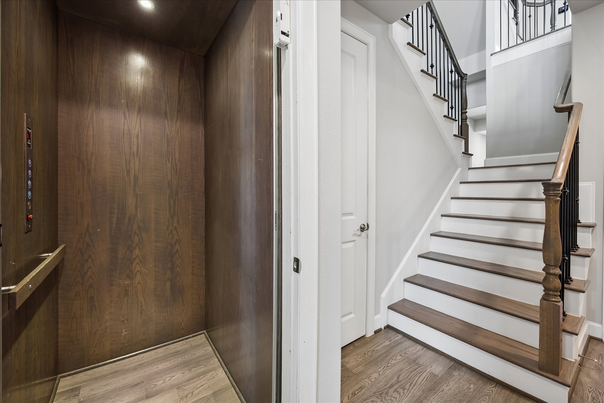  3606 Somerset York Lane - 物件實景