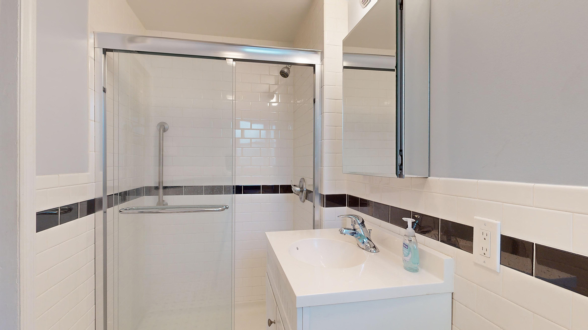 Brooklyn, New York, 11231, United States, 3 Bedrooms Bedrooms, ,2 BathroomsBathrooms,Residential,For Sale,2015109