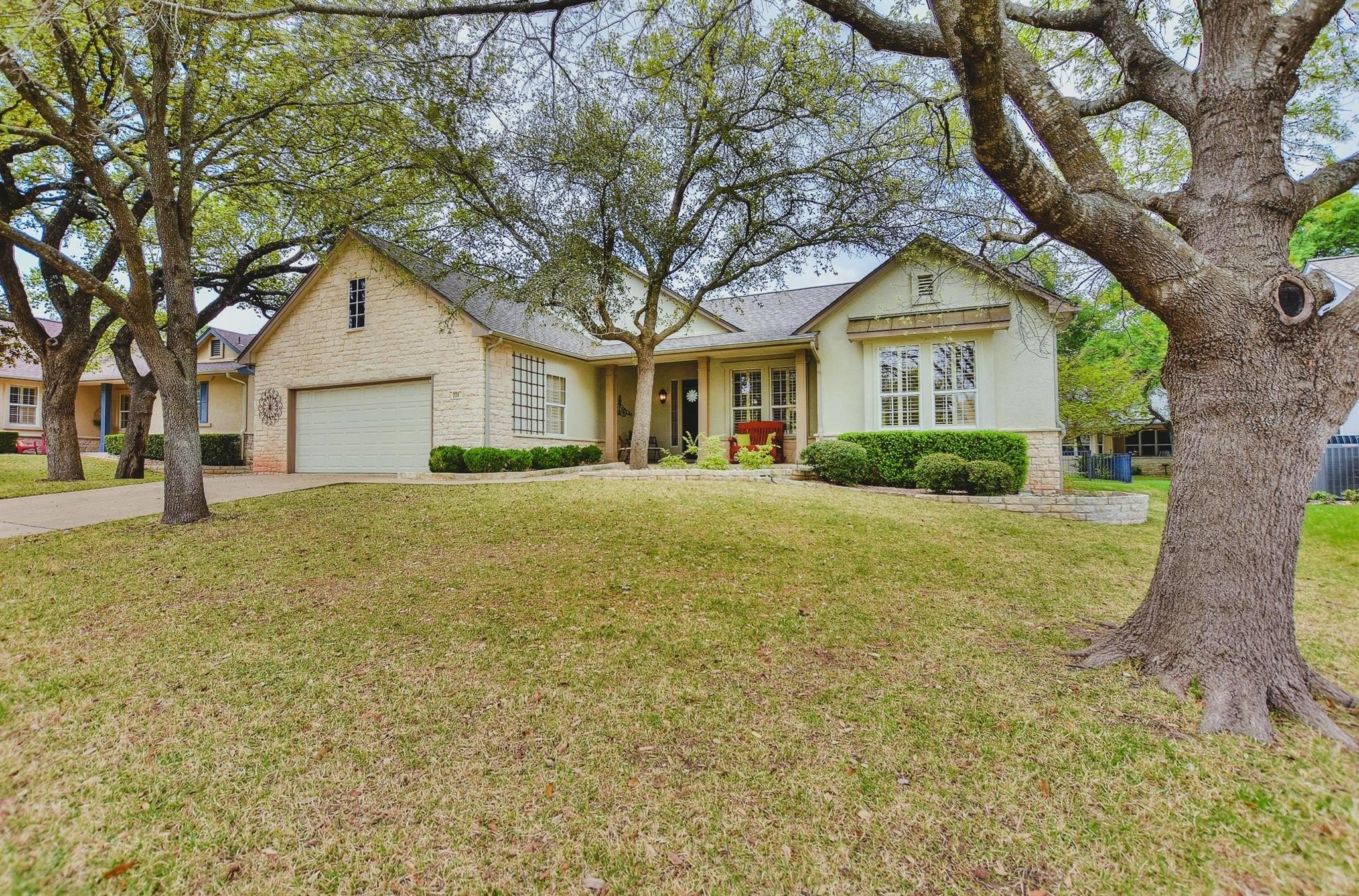 Georgetown, Texas, 78633, United States, 2 Bedrooms Bedrooms, ,2 BathroomsBathrooms,Residential,For Sale,1977670