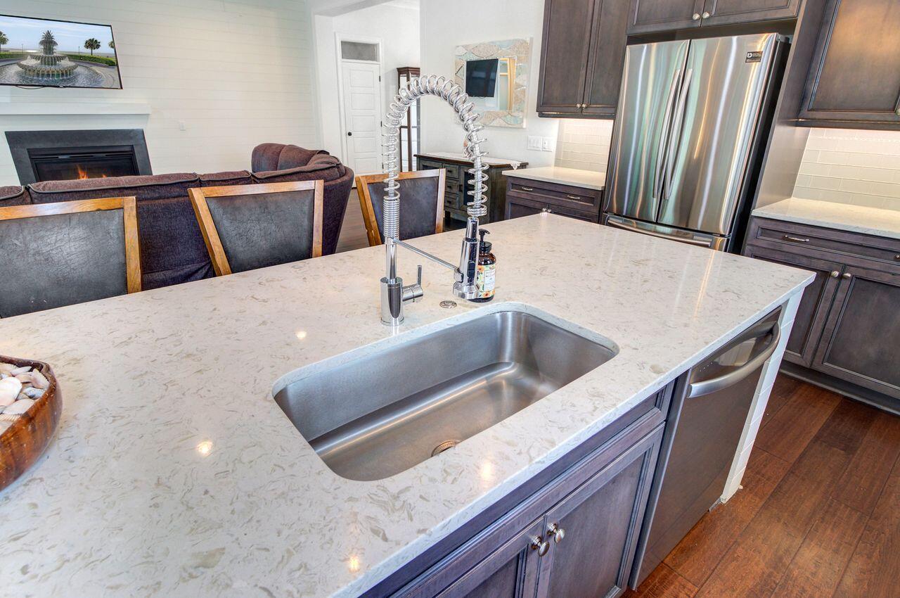 Summerville, South Carolina, 29483, United States, 4 Bedrooms Bedrooms, ,3 BathroomsBathrooms,Residential,For Sale,1910899