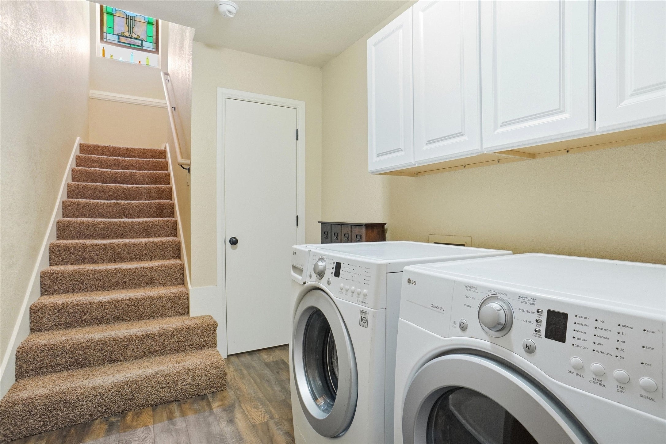 Hurst, Texas, 76054, United States, 4 Bedrooms Bedrooms, ,3 BathroomsBathrooms,Residential,For Sale,2024676