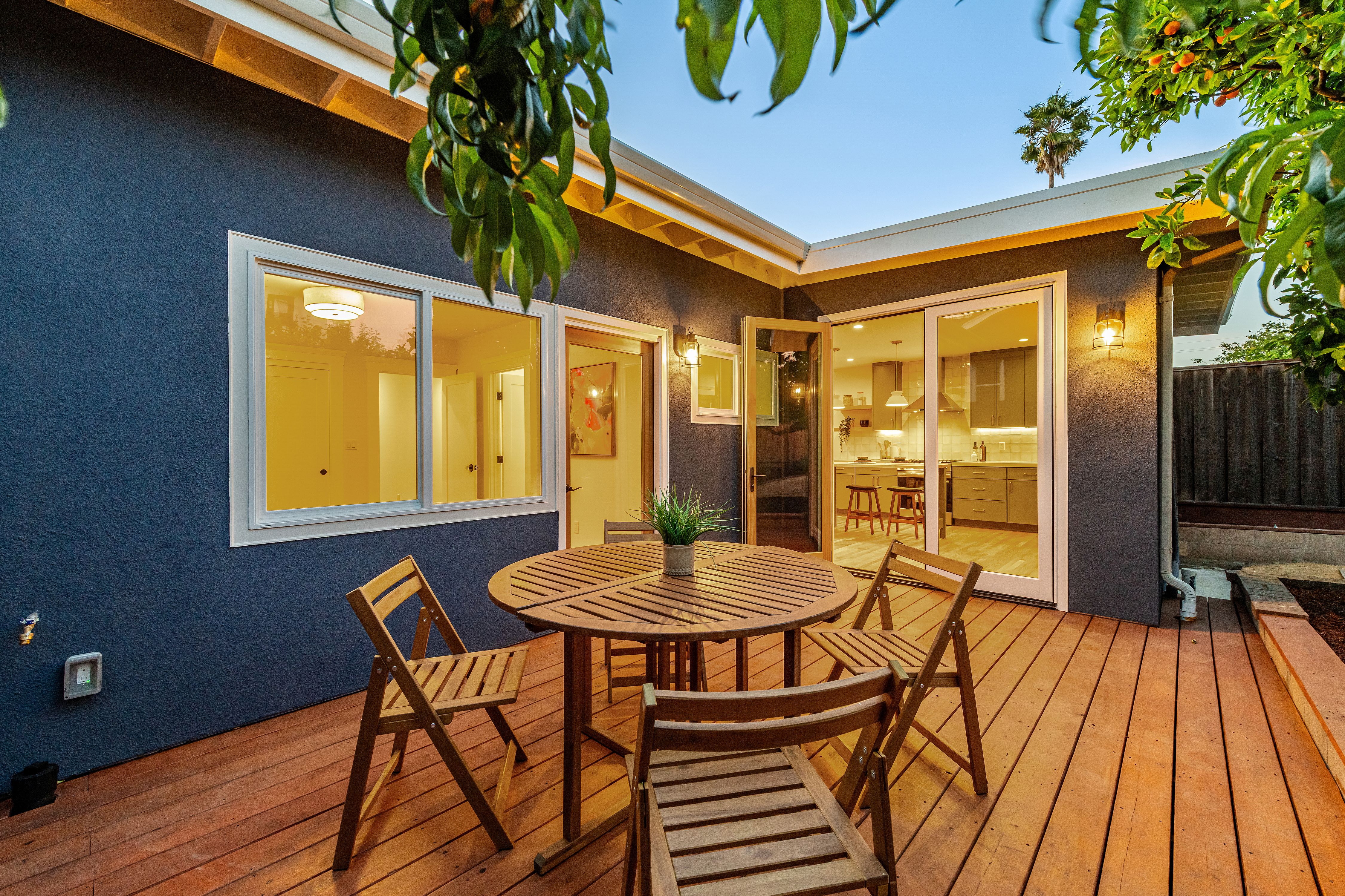  Exquisitely Renovated Craftsman in the Heart of Glenview - 物件實景