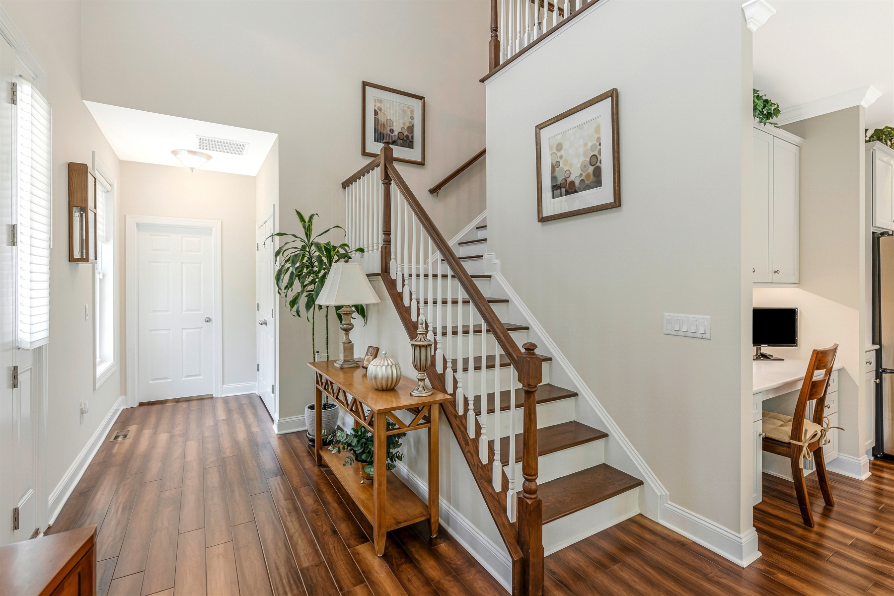  ?Residences at Columbia Park ? Impeccably Crafted End-Unit Townhome - 物件實景