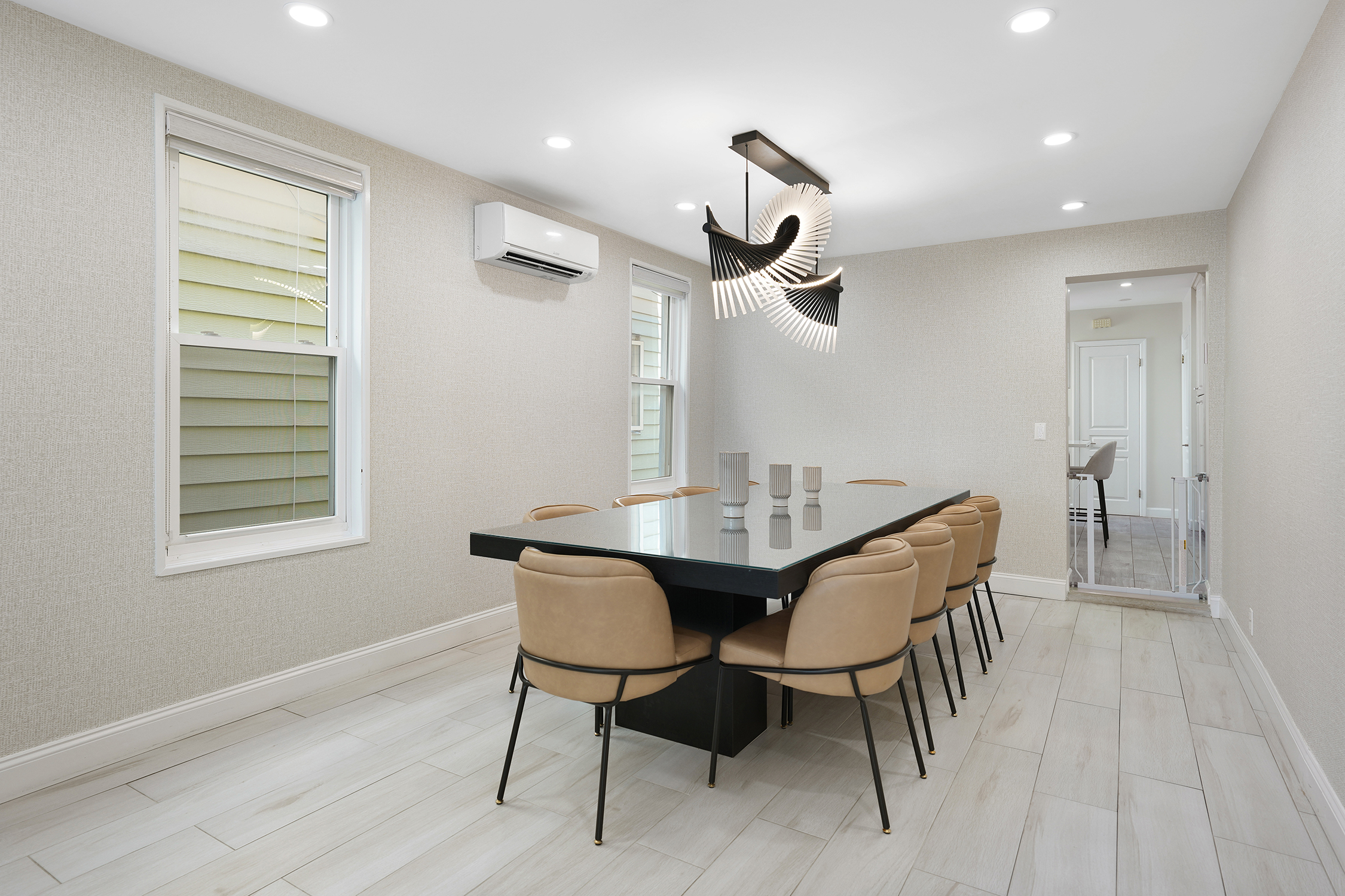 Brooklyn, New York, 11230, United States, 4 Bedrooms Bedrooms, ,4 BathroomsBathrooms,Residential,For Sale,1981094