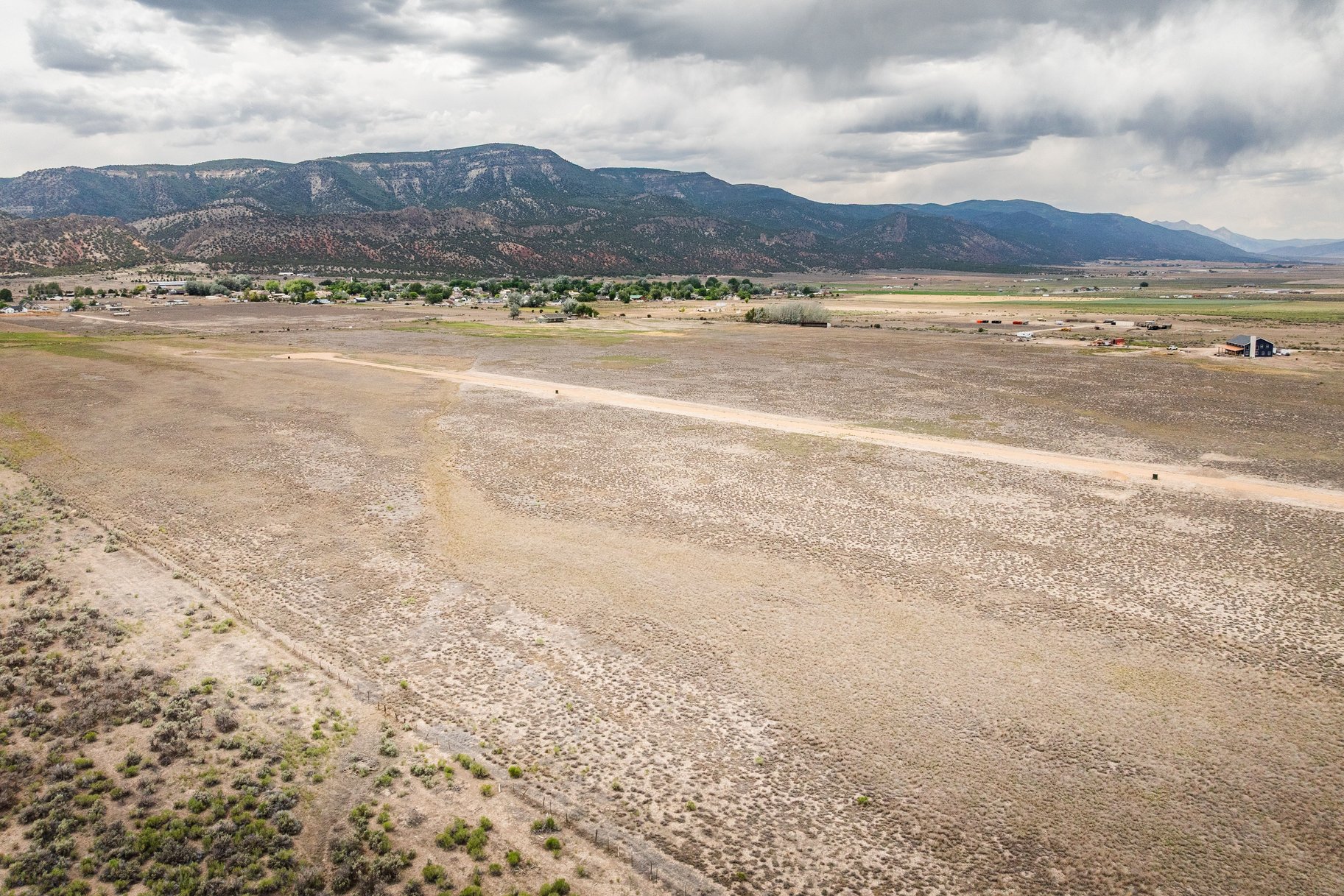  8.5-Acre Lots, No HOA, Stunning Horseshoe Mountain Views - 物件實景
