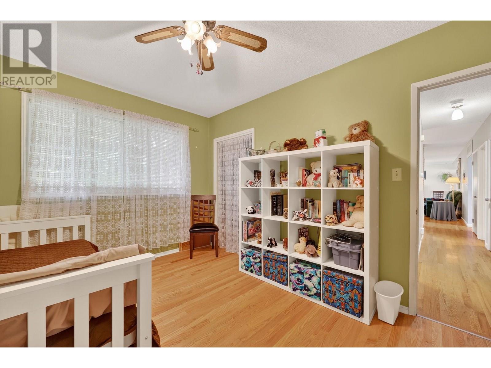 KELOWNA, British Columbia, V1Y 3S7, CA, 5 Bedrooms Bedrooms, ,2 BathroomsBathrooms,Residential,For Sale,1902795