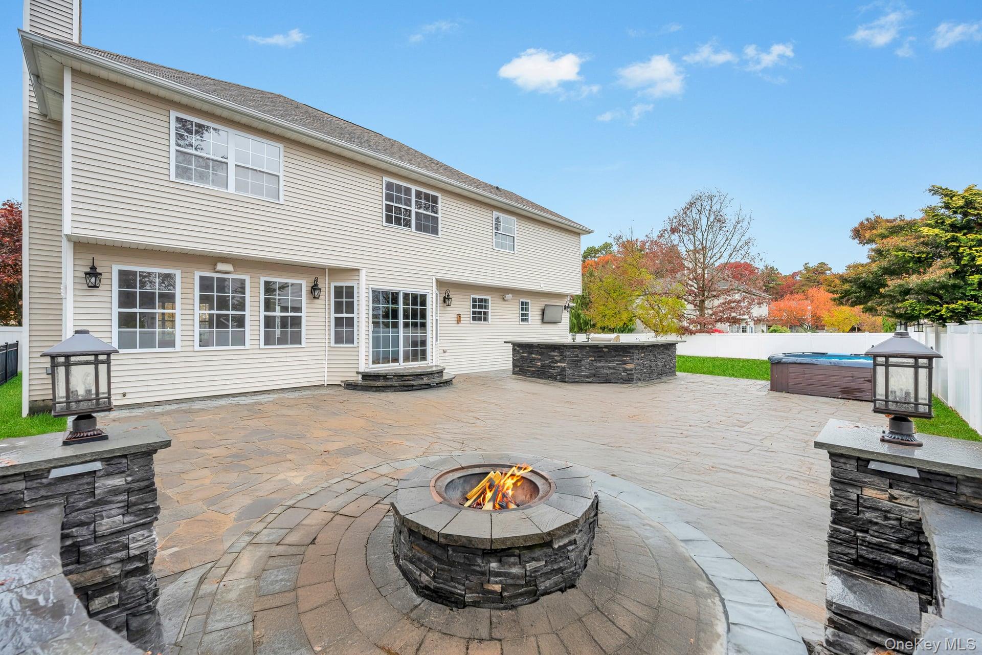 Selden, New York, 11784, United States, 4 Bedrooms Bedrooms, ,3 BathroomsBathrooms,Residential,For Sale,1990980