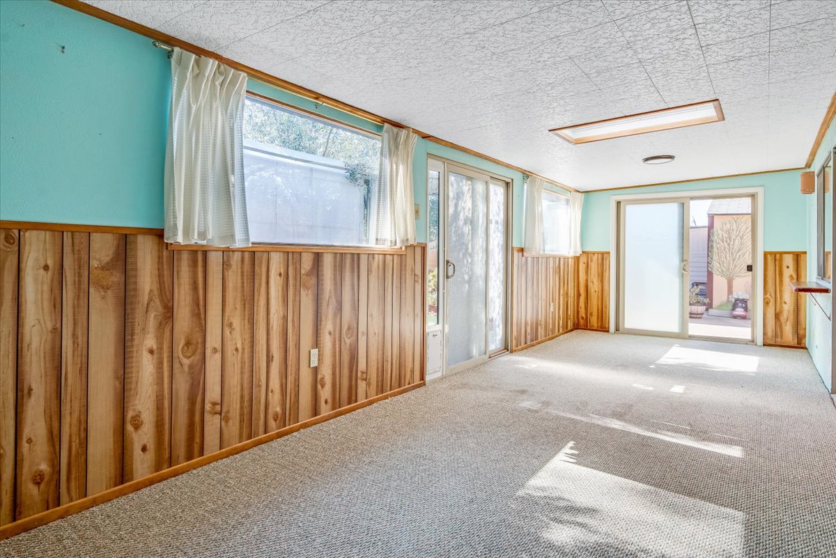 Lompoc, California, 93436, United States, 3 Bedrooms Bedrooms, ,2 BathroomsBathrooms,Residential,For Sale,1991167