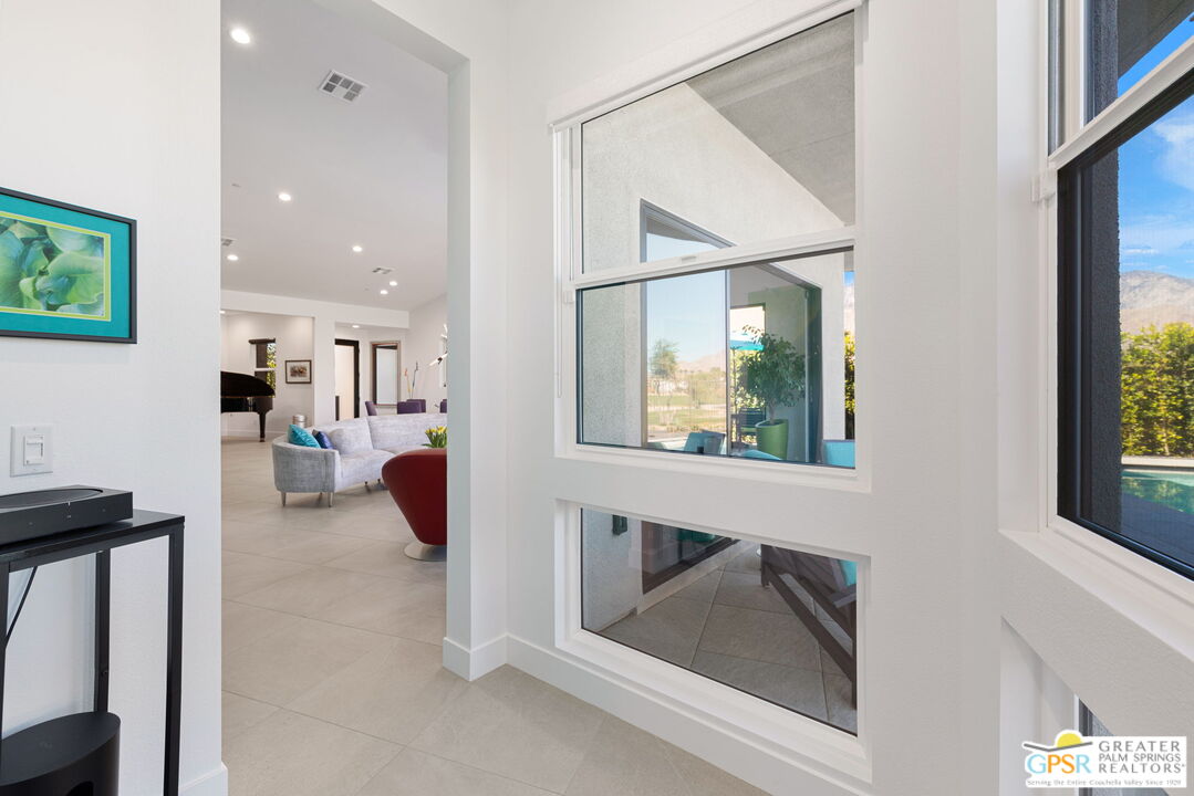 Palm Springs, California, 92262, United States, 3 Bedrooms Bedrooms, ,3 BathroomsBathrooms,Residential,For Sale,1903591