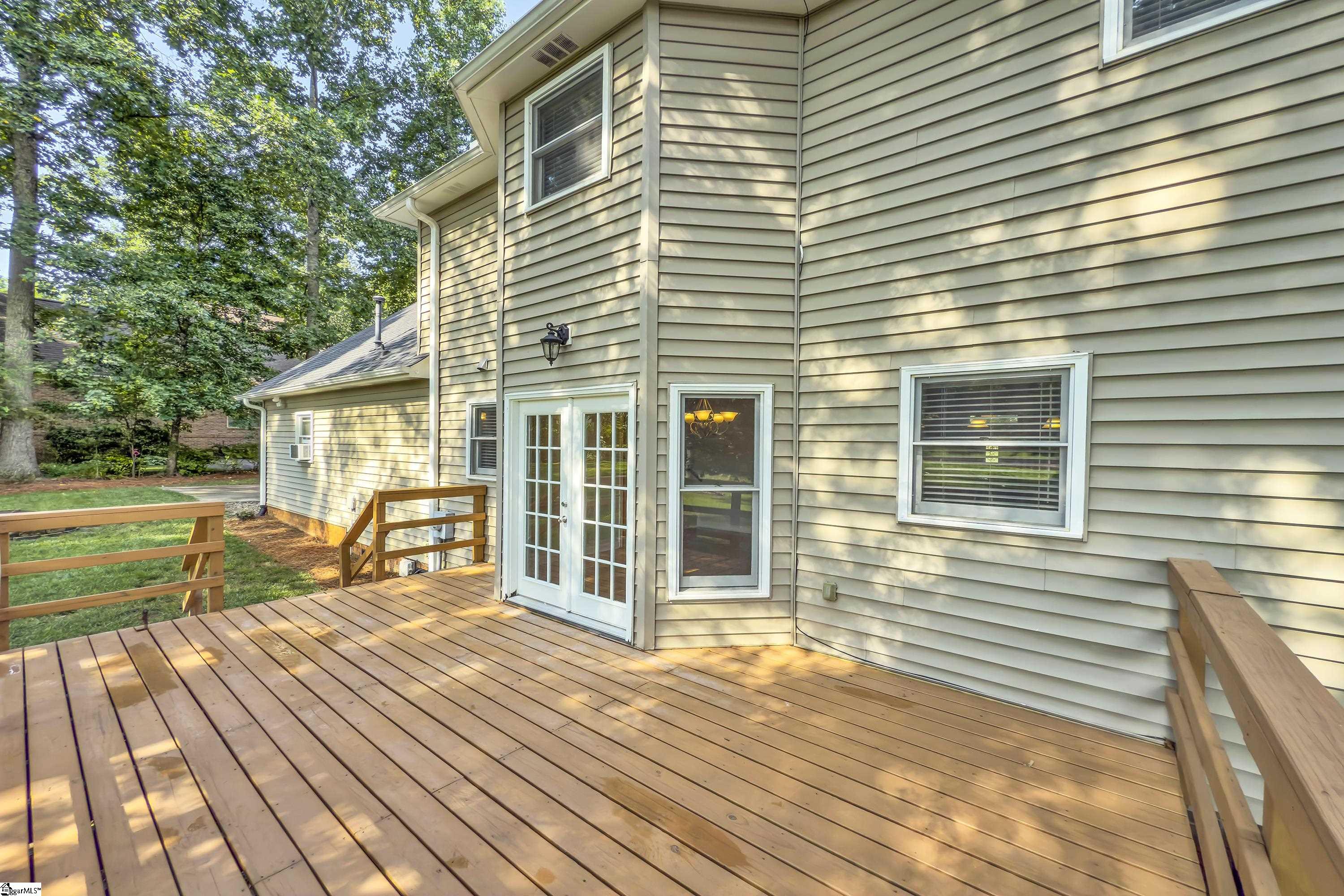Taylors, South Carolina, 29687, United States, 4 Bedrooms Bedrooms, ,3 BathroomsBathrooms,Residential,For Sale,1874082
