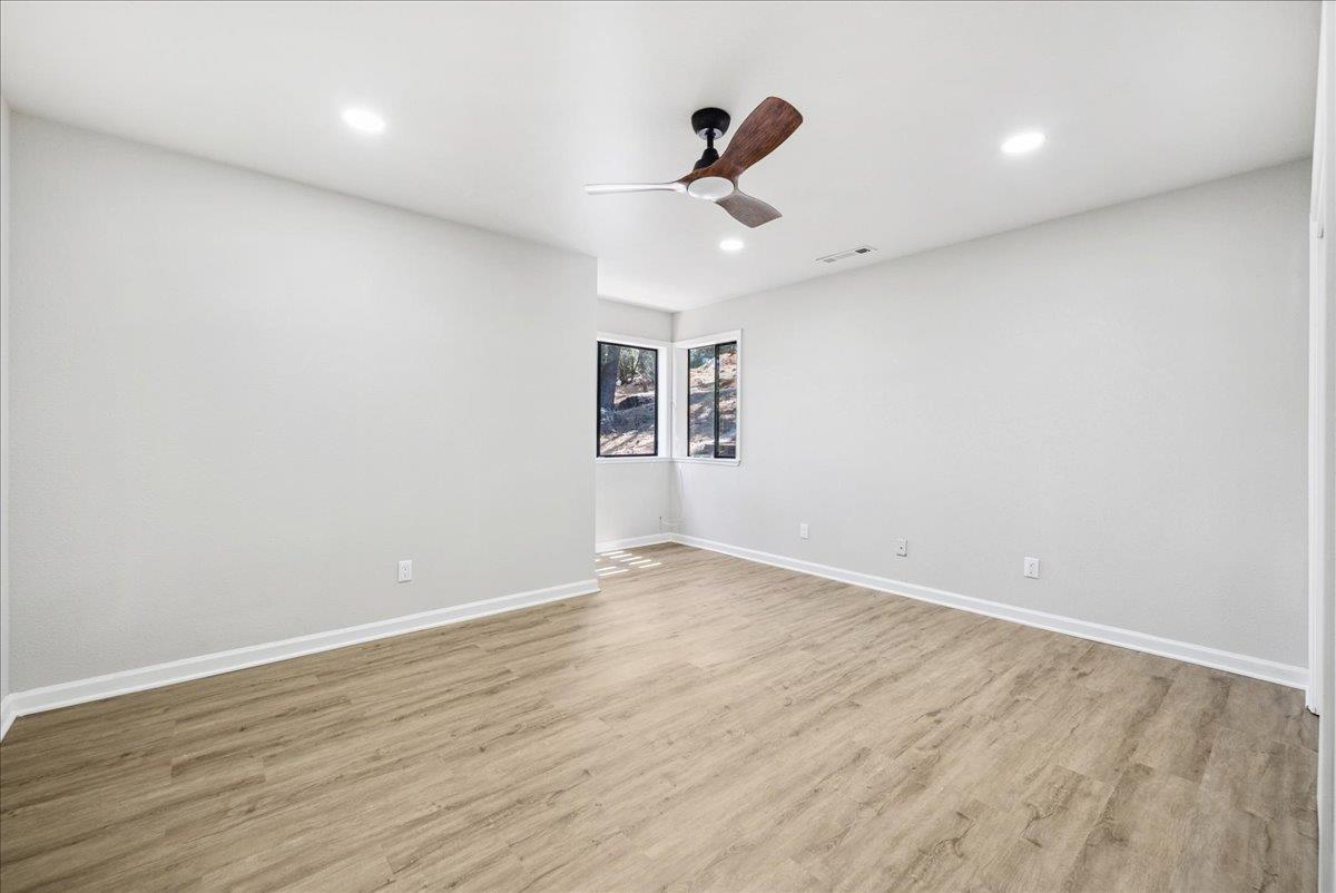 Grass Valley, California, 95949, United States, 4 Bedrooms Bedrooms, ,3 BathroomsBathrooms,Residential,For Sale,1921437