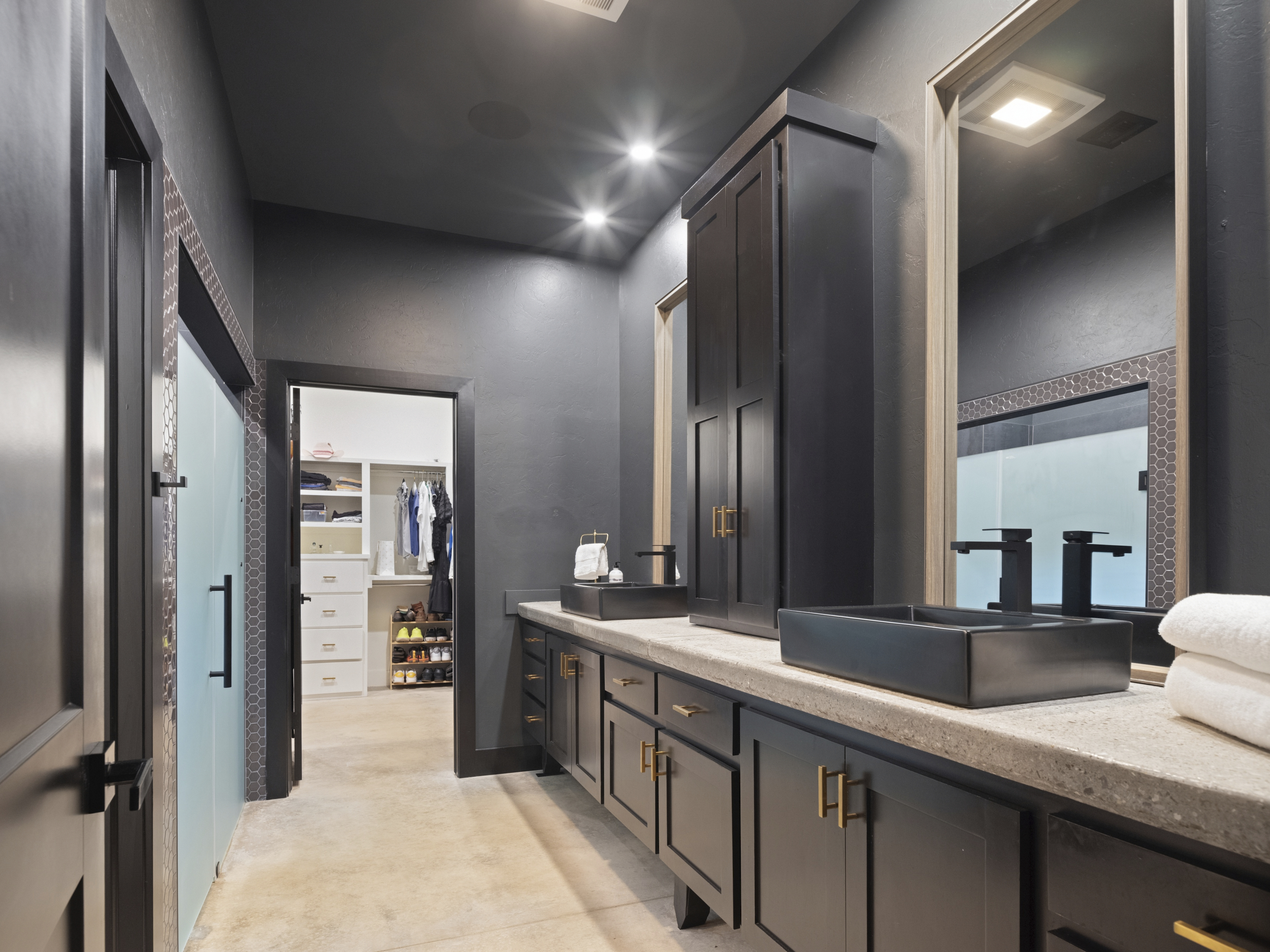  13501 North Midwest Boulevard, Jones, OK 73049 - 物件實景